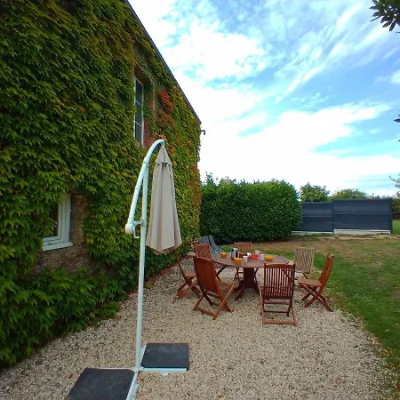 Domaine Des Tisseys Vue Sur Le Mont St Michel Holiday home Dragey