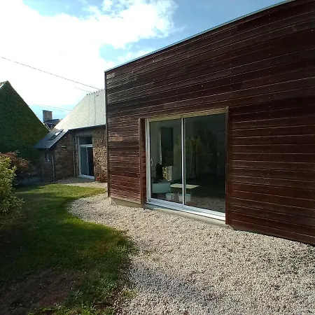 Holiday home Domaine Des Tisseys Vue Sur Le Mont St Michel *