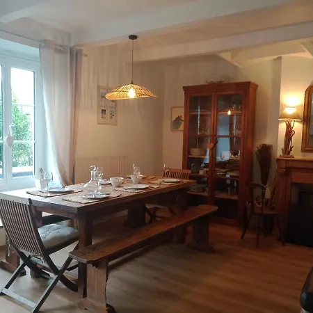 Semesterbostad Domaine Des Tisseys Vue Sur Le Mont St Michel *